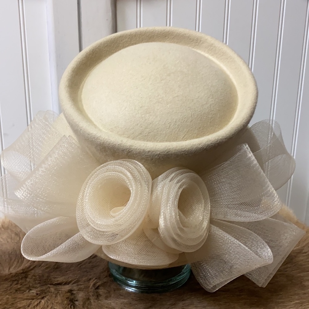 Art Deco Wool Hat - Picture 5 of 12